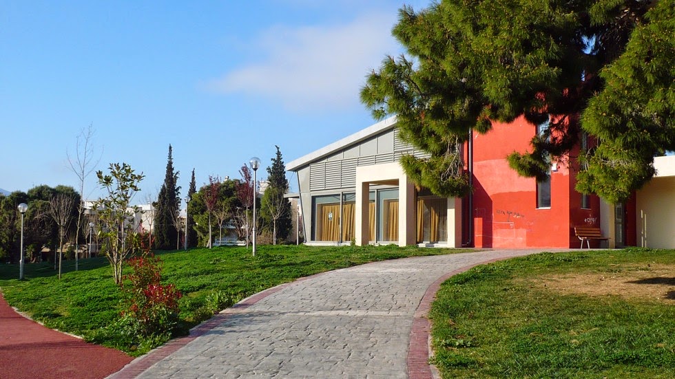 Εργασίες αποκατάστασης της άρδευσης από τη γεώτρηση στο πάρκο Μ. Θεοδωράκης (πρ. ΤΥΠΕΤ)
