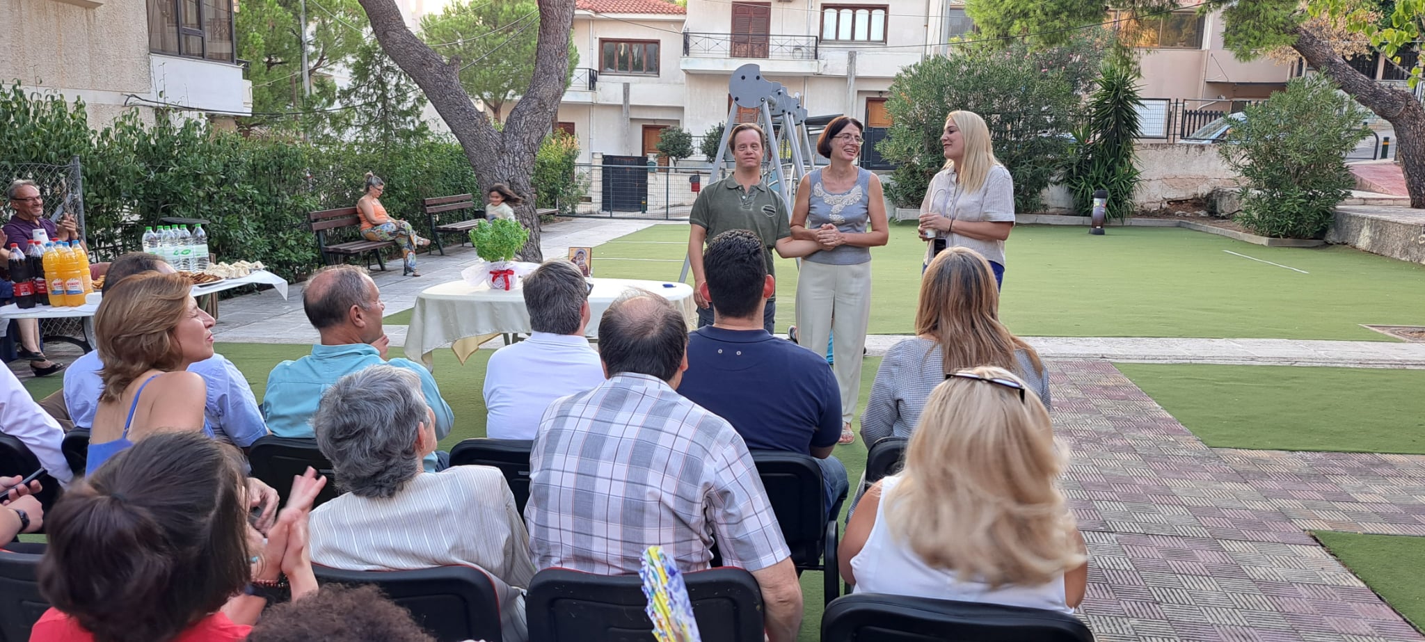 2f437207 66d5 438b 8b21 16c8b8a01f4c