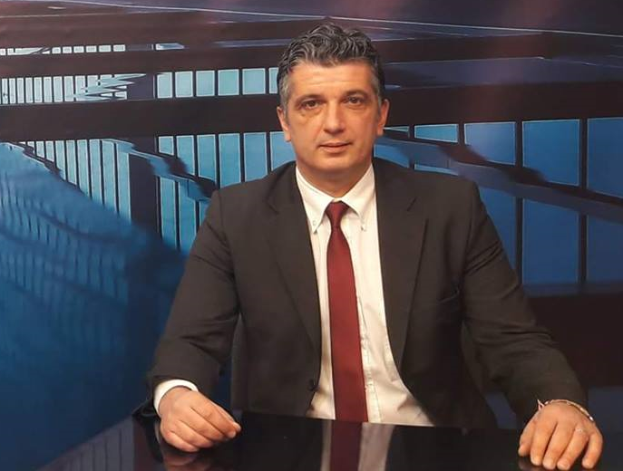 maniatogiannis xenos